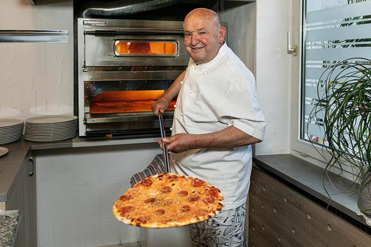 Le eccellenti pizze di Toni, il nostro chef